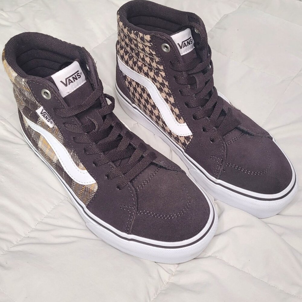 Women's Vans High top 721356 brown size 7.0  worn once